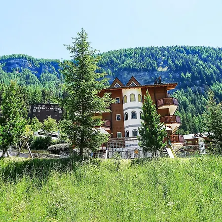 Apartment Edelweiss B-3 By Interhome